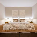Hoeoeg Hues Whg 3 *